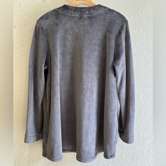 Natori Gray Long Sleeve Pajama Top - Picture 2 of 5